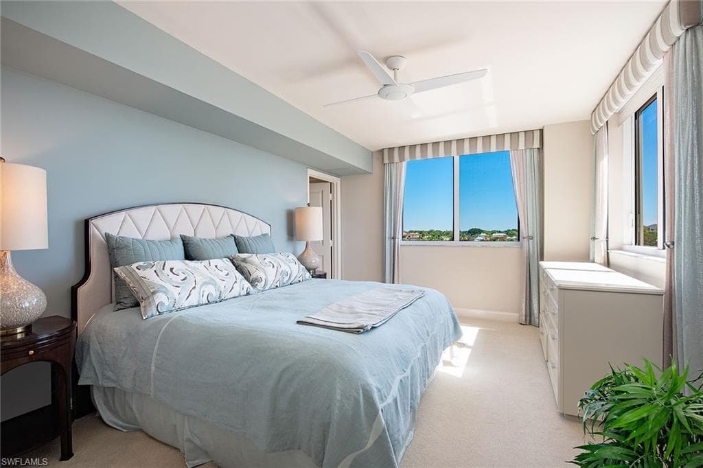 6597 Nicholas Blvd 601, Naples, FL 34108-11