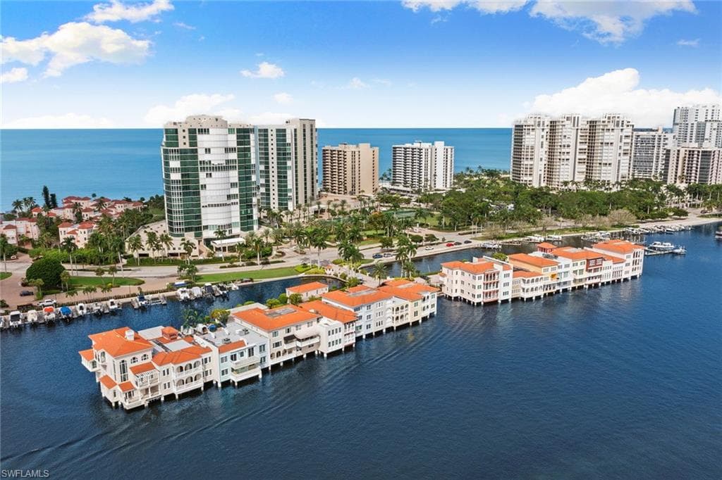 4000 Gulf Shore Blvd N 3200, Naples, FL 34103-38