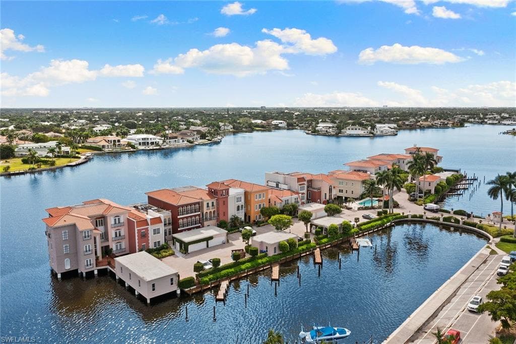 4000 Gulf Shore Blvd N 3200, Naples, FL 34103-3