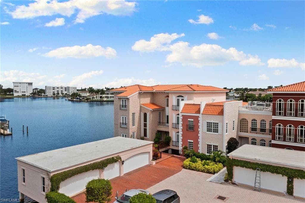 4000 Gulf Shore Blvd N 3200, Naples, FL 34103-40