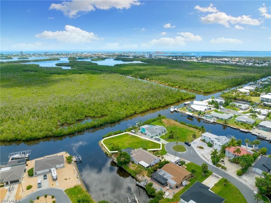 11485 Rebecca Cir, Fort Myers Beach, FL 33931-4