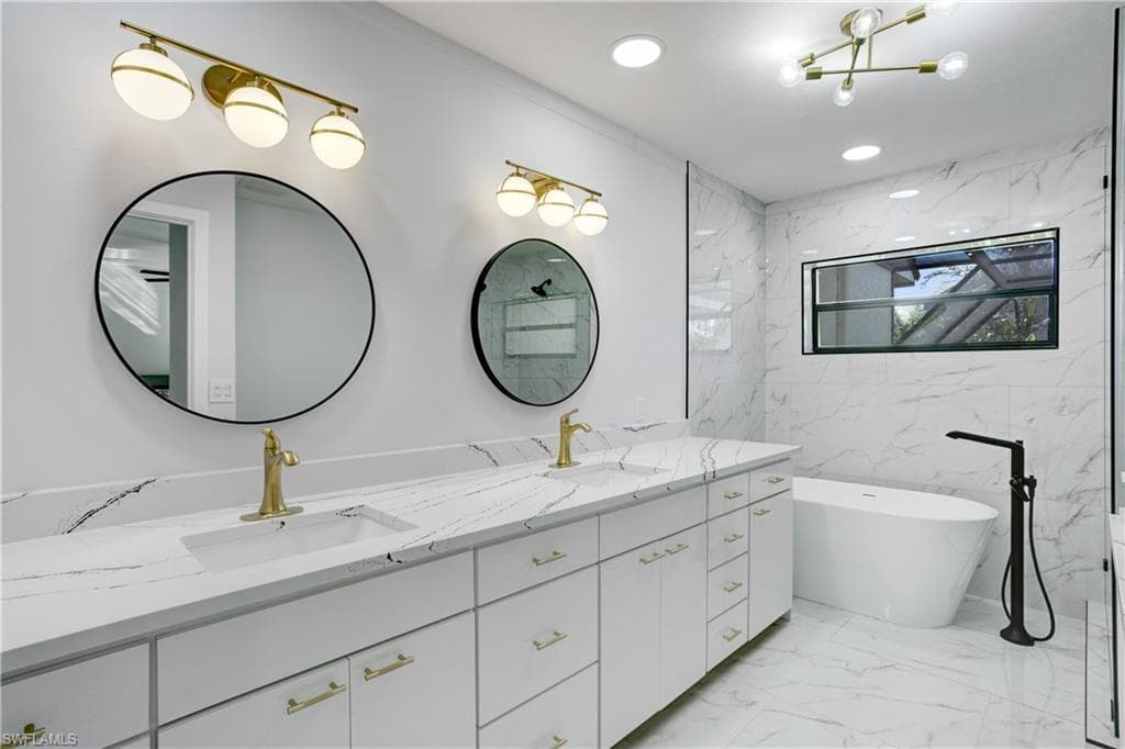 588 Tierra Mar Ln 23, Naples, FL 34108-21