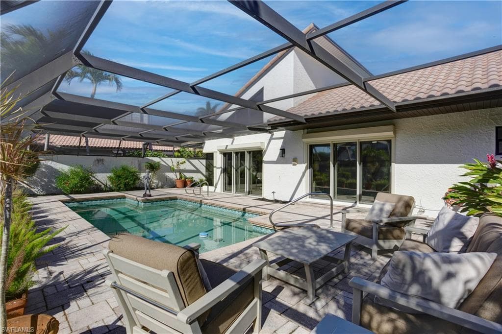 588 Tierra Mar Ln 23, Naples, FL 34108-34