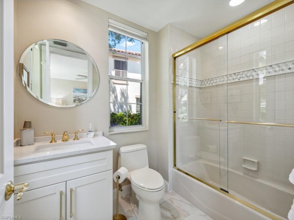 241 Colonade Cir, Naples, FL 34103-16