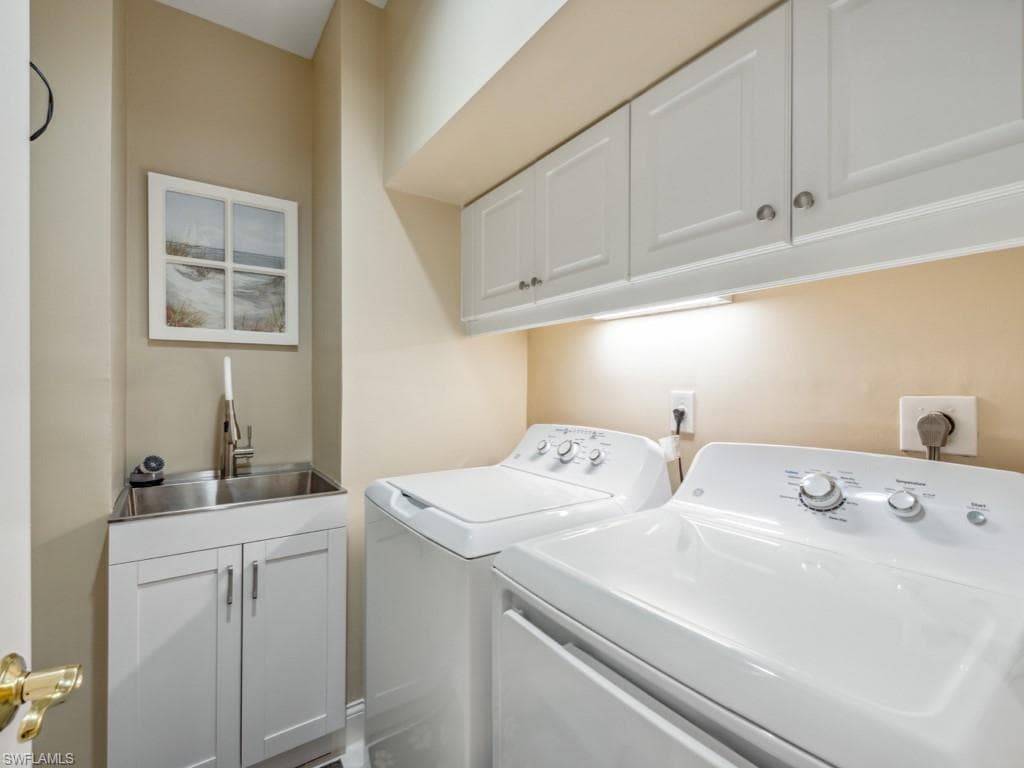 241 Colonade Cir, Naples, FL 34103-20