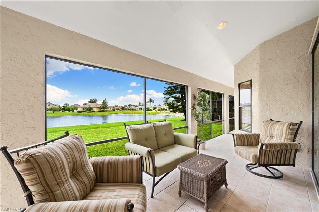 24979 Paradise Rd, Bonita Springs, FL 34135-15