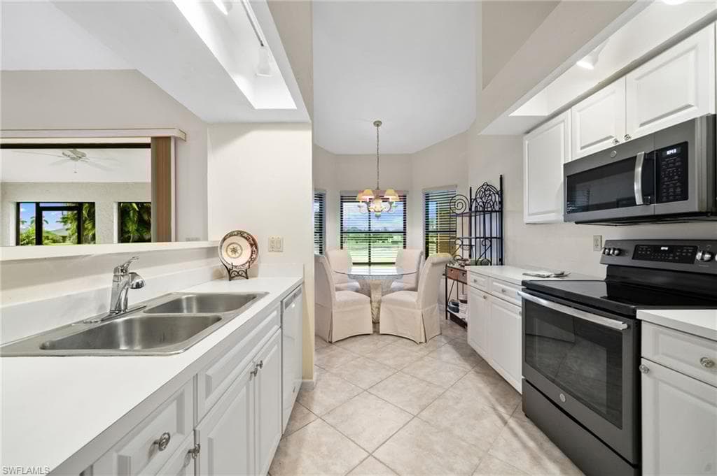 24979 Paradise Rd, Bonita Springs, FL 34135-27