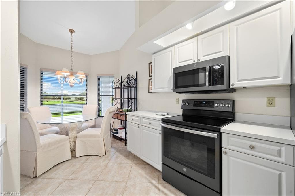 24979 Paradise Rd, Bonita Springs, FL 34135-28