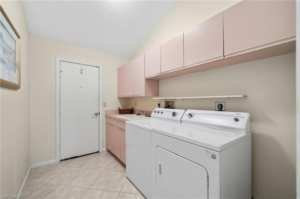 24979 Paradise Rd, Bonita Springs, FL 34135-31