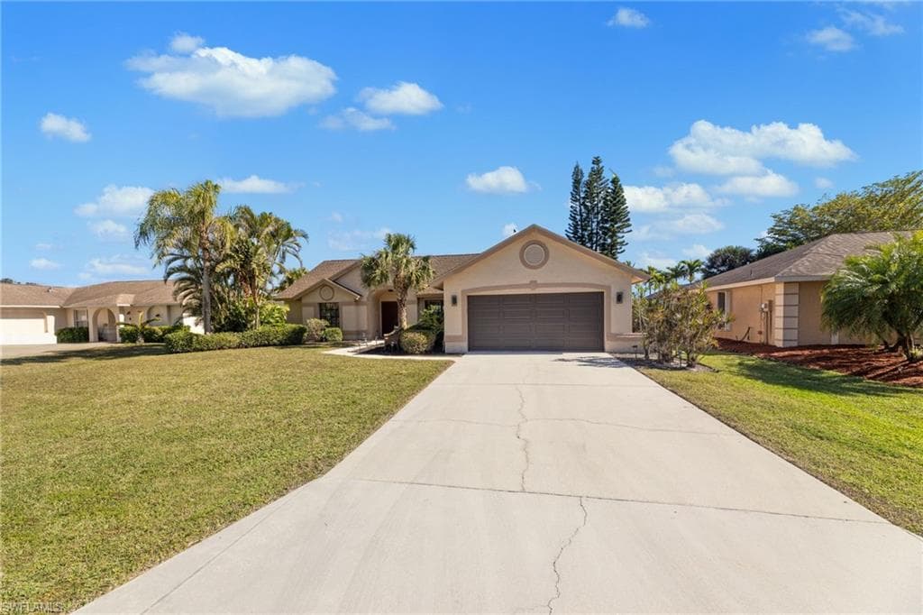 24979 Paradise Rd, Bonita Springs, FL 34135-4