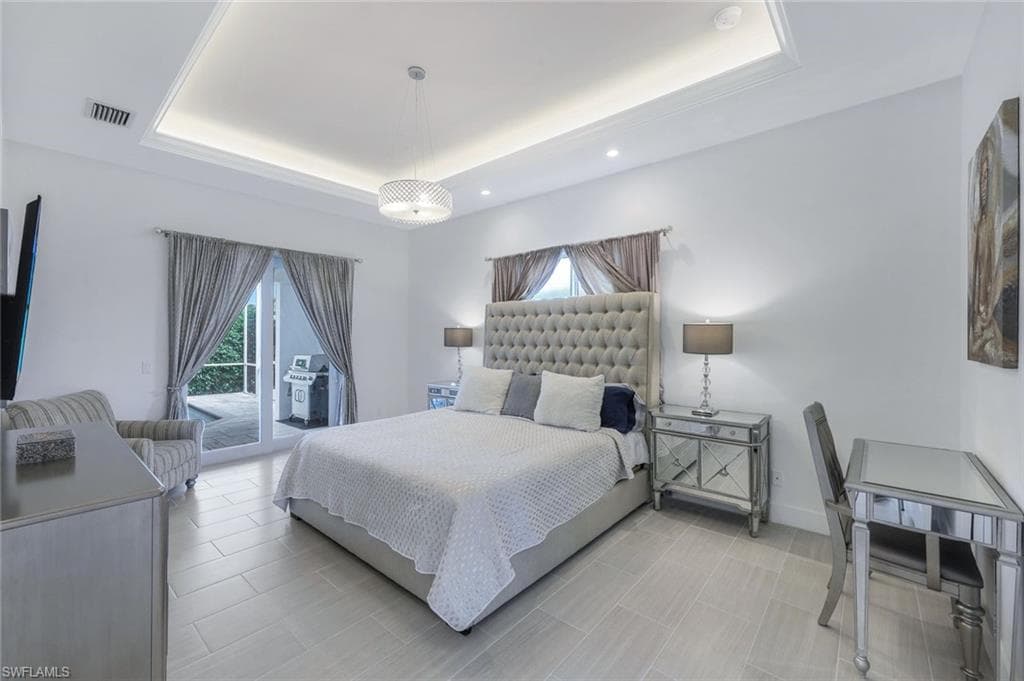 483 Hartley St, Marco Island, FL 34145-15