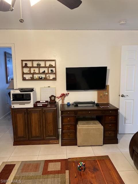 2001 51st St SW, Naples, FL 34116-22