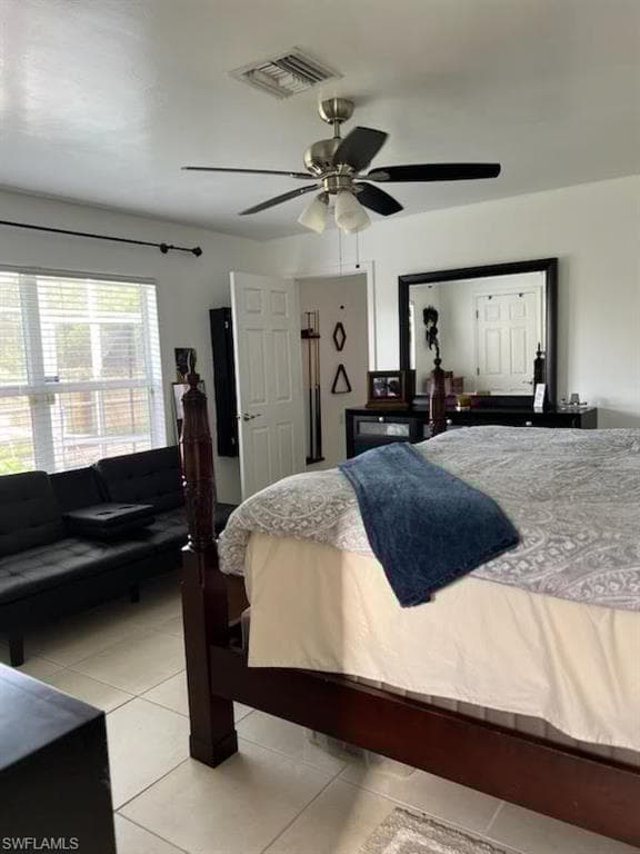 2001 51st St SW, Naples, FL 34116-25