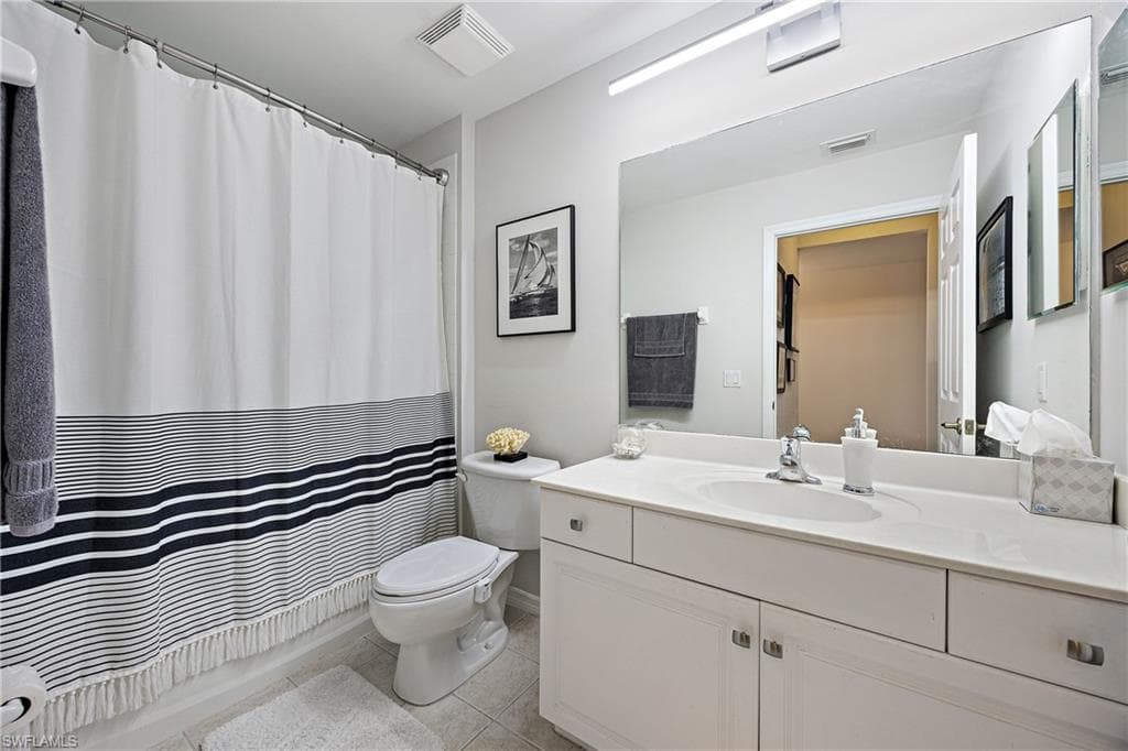 3970 Loblolly Bay Dr 102, Naples, FL 34114-17