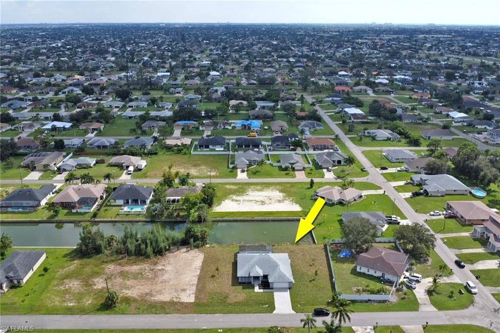 224 13th Ter, Cape Coral, FL 33990-25