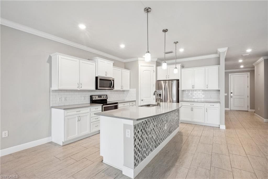 19850 Bittersweet Ln, Estero, FL 33928-9