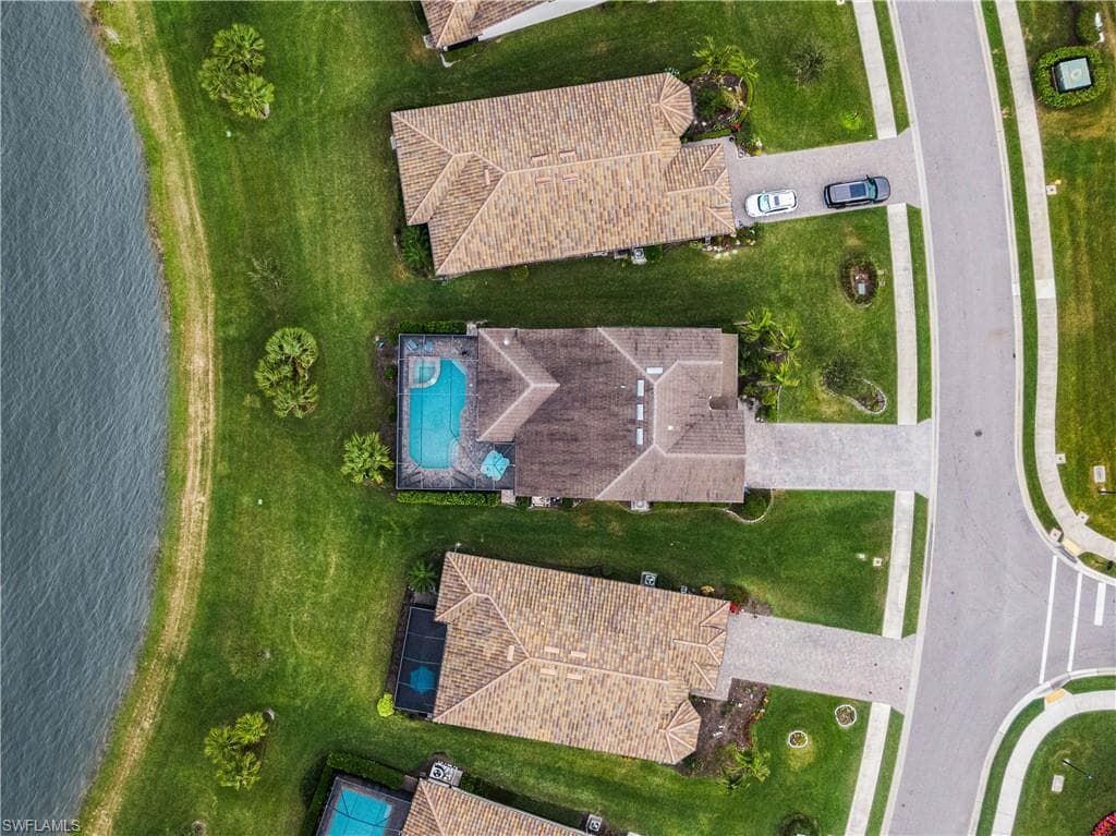19850 Bittersweet Ln, Estero, FL 33928-6