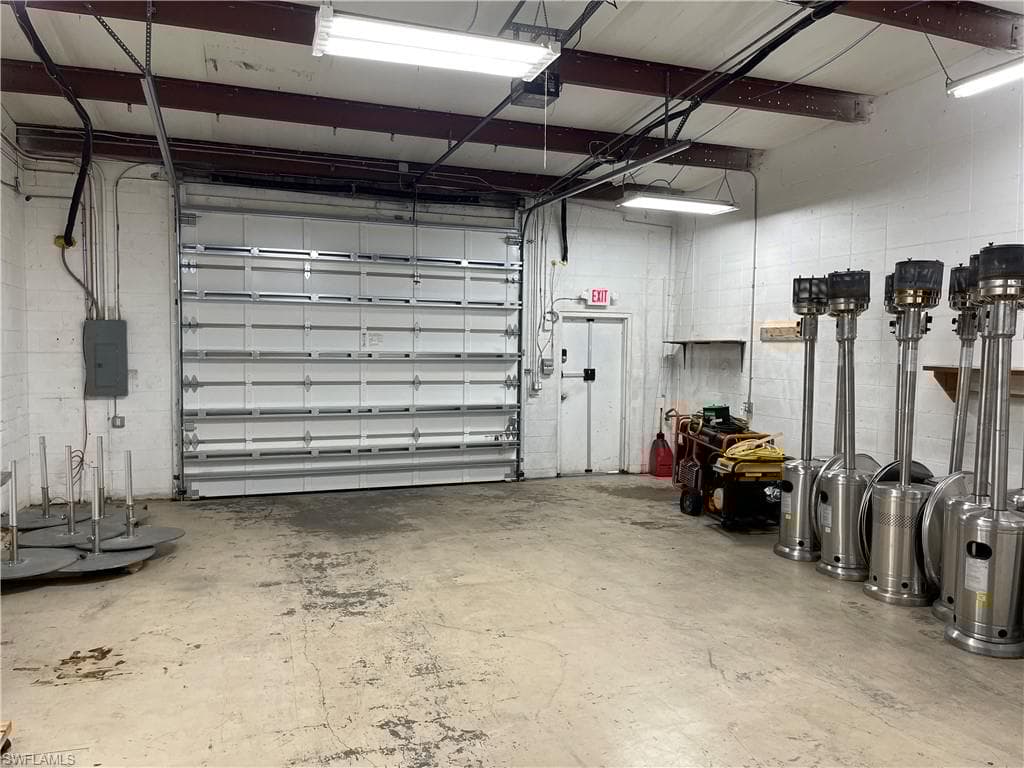 4406 Exchange Ave 101-102, Naples, FL 34104-12