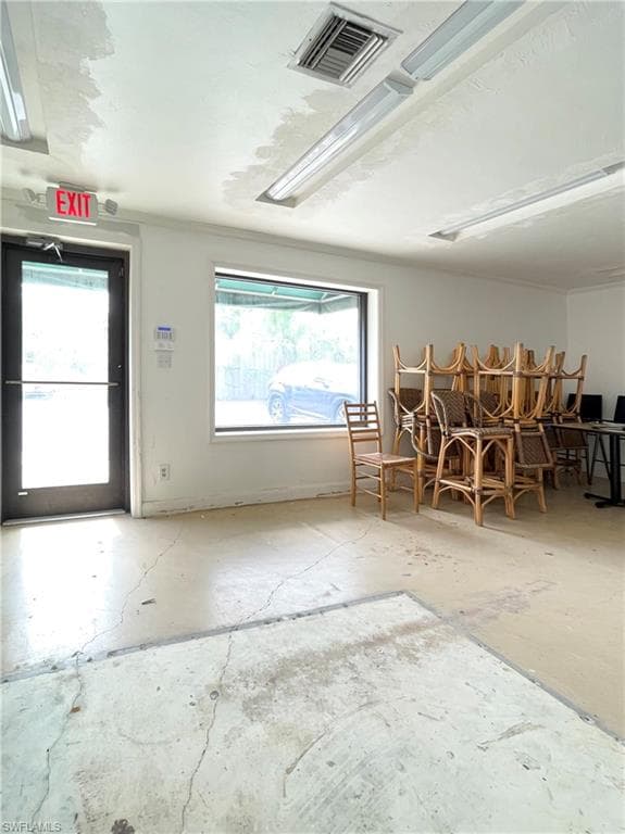 4406 Exchange Ave 101-102, Naples, FL 34104-6