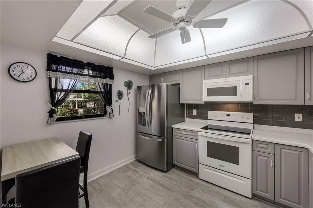 1701 Courtyard Way A-104, Naples, FL 34112-8