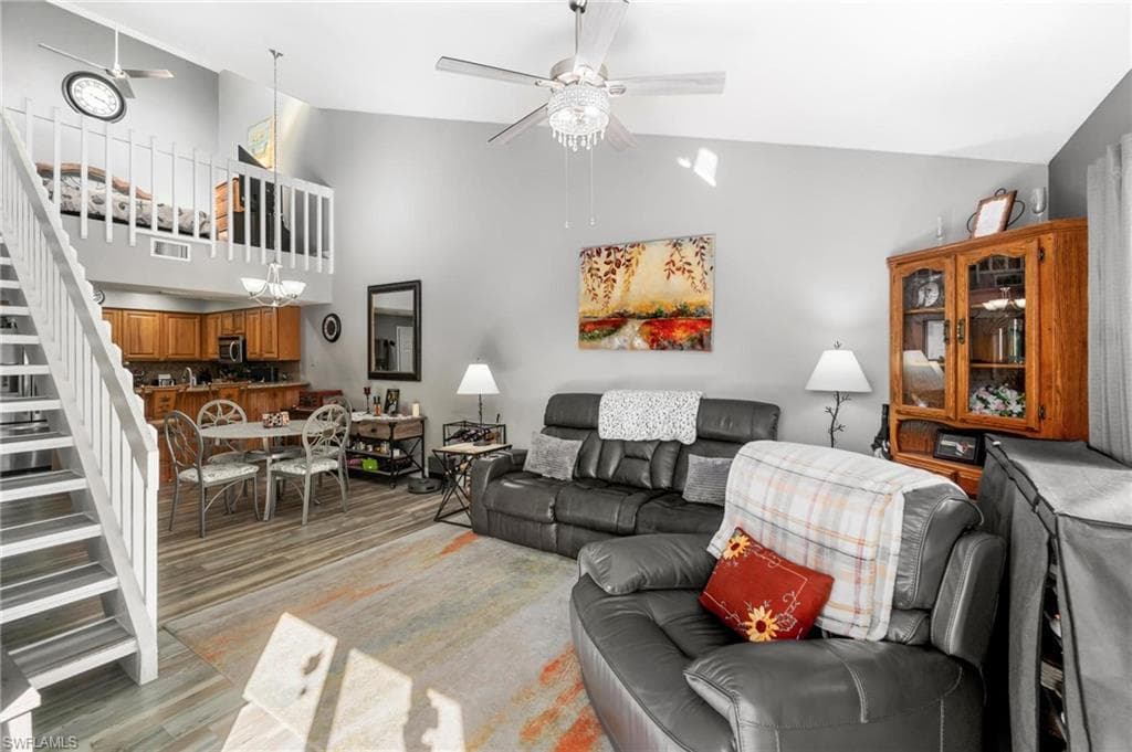 8913 Somerset Blvd, Fort Myers, FL 33919-1