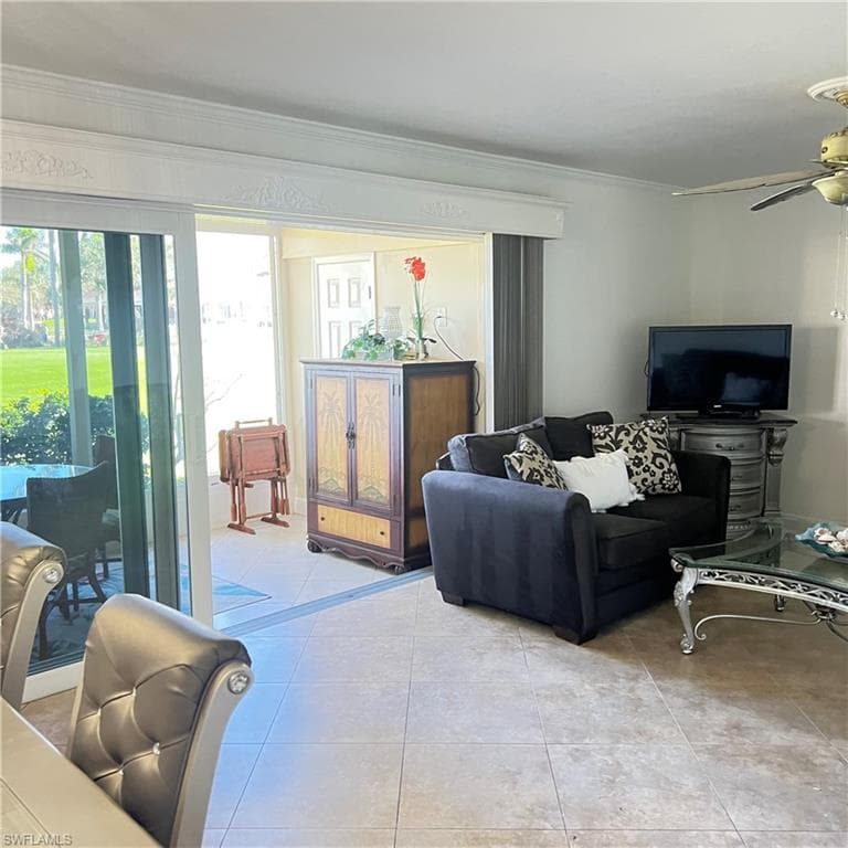197 Harrison Rd 7-3, Naples, FL 34112-6