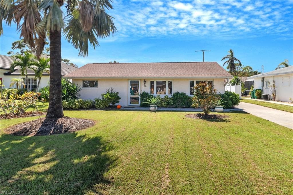 26 4th St, Bonita Springs, FL 34134-20