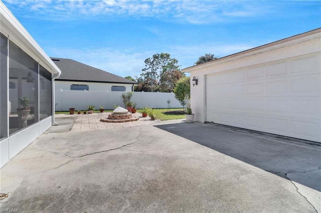 26 4th St, Bonita Springs, FL 34134-26
