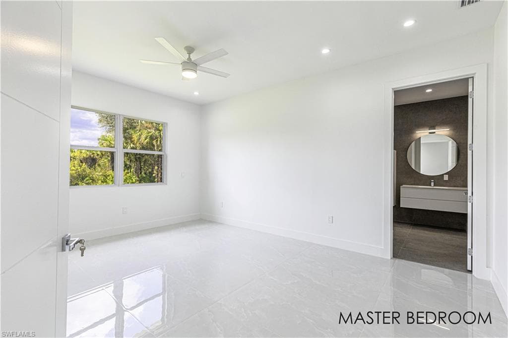 2632 30th Ave SE, Naples, FL 34117-14