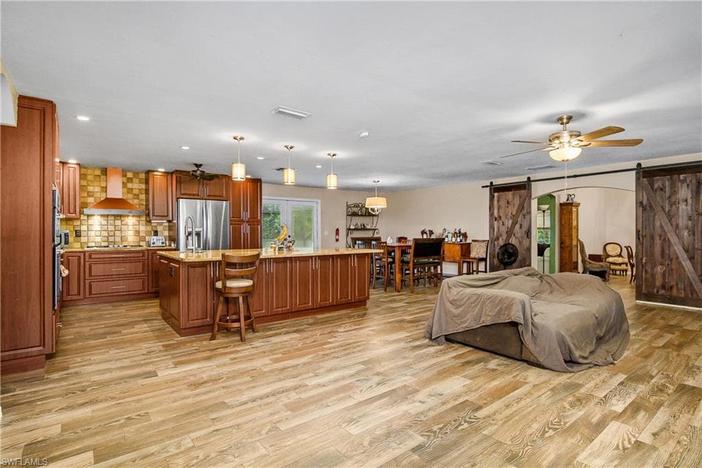 4585 16th Ave SE, Naples, FL 34117-16