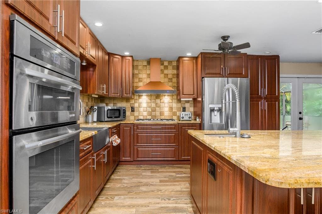 4585 16th Ave SE, Naples, FL 34117-22