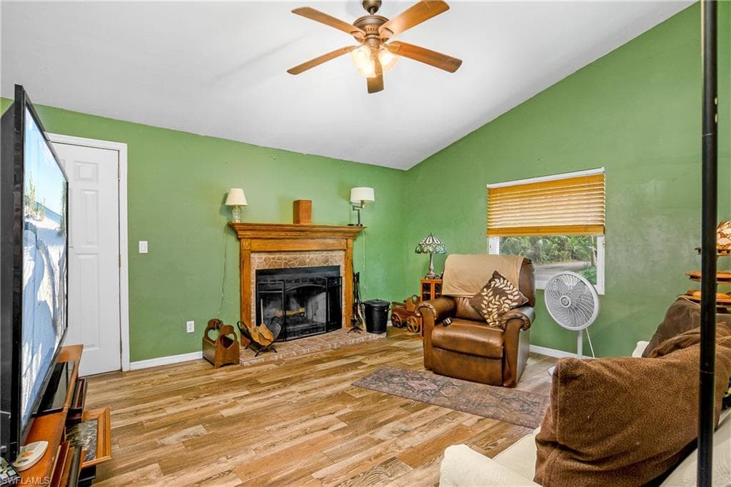 4585 16th Ave SE, Naples, FL 34117-25