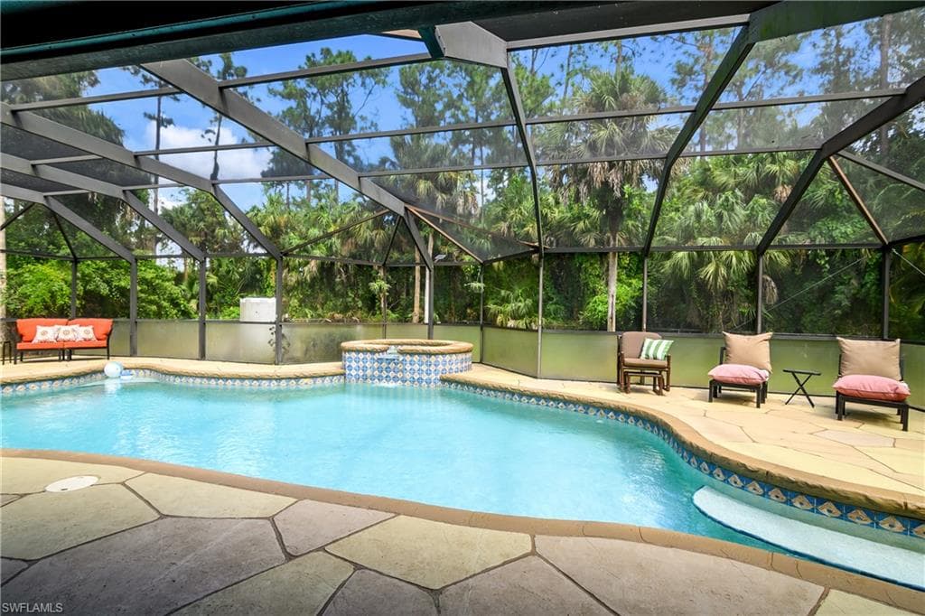 4585 16th Ave SE, Naples, FL 34117-32