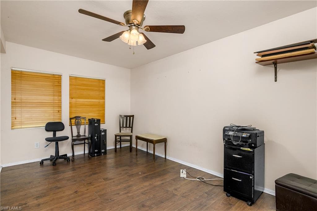 4585 16th Ave SE, Naples, FL 34117-40