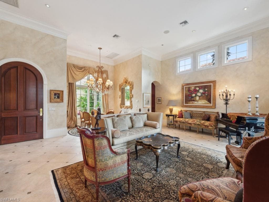 15727 Villoresi Way, Naples, FL 34110-8