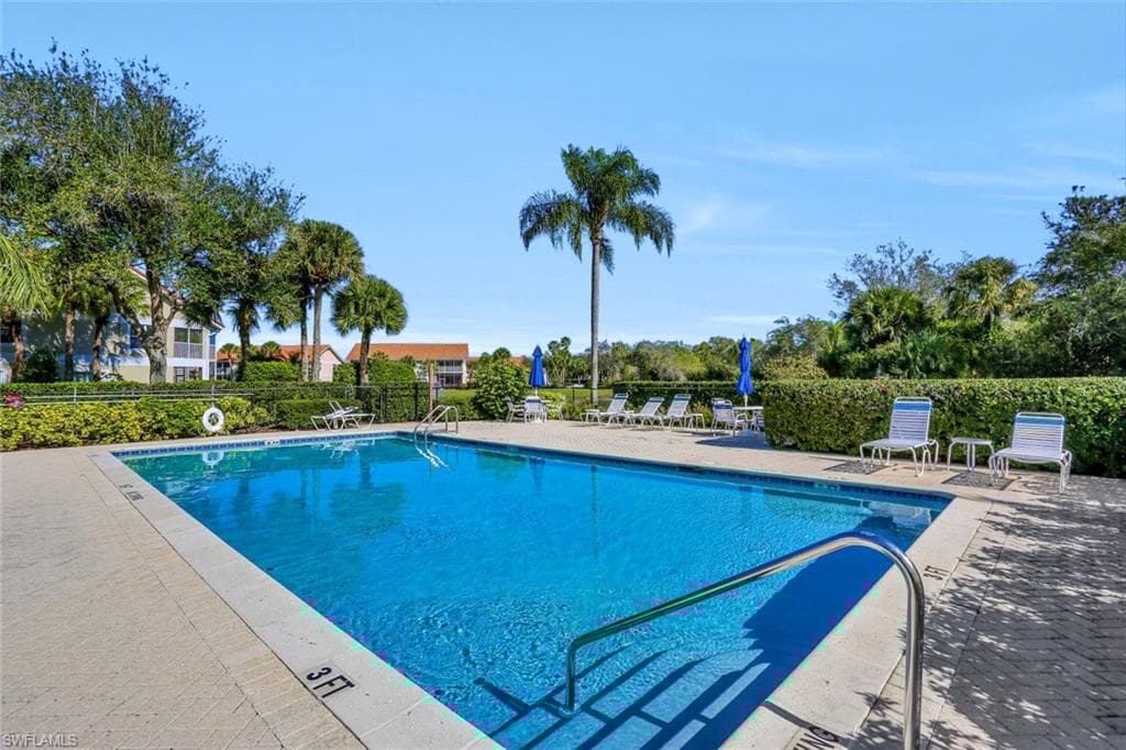 5145 Cobble Creek Ct G-202, Naples, FL 34110-36