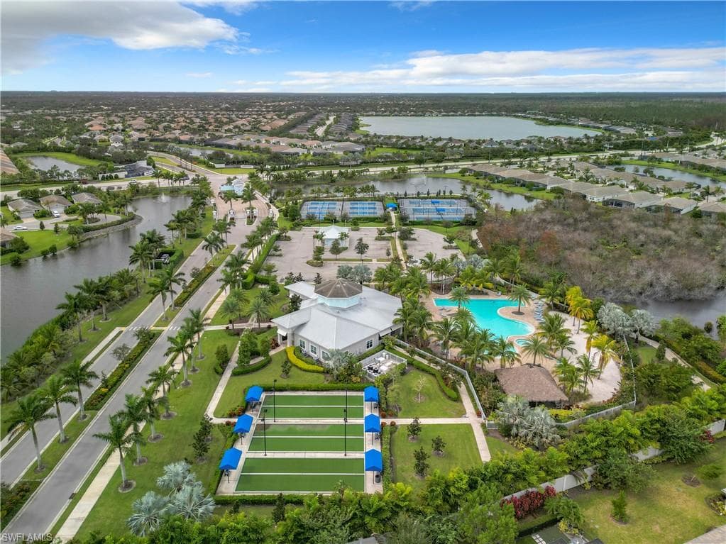 16701 Seasons Coast Dr, Bonita Springs, FL 34135-31