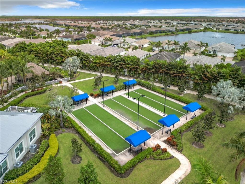16701 Seasons Coast Dr, Bonita Springs, FL 34135-33