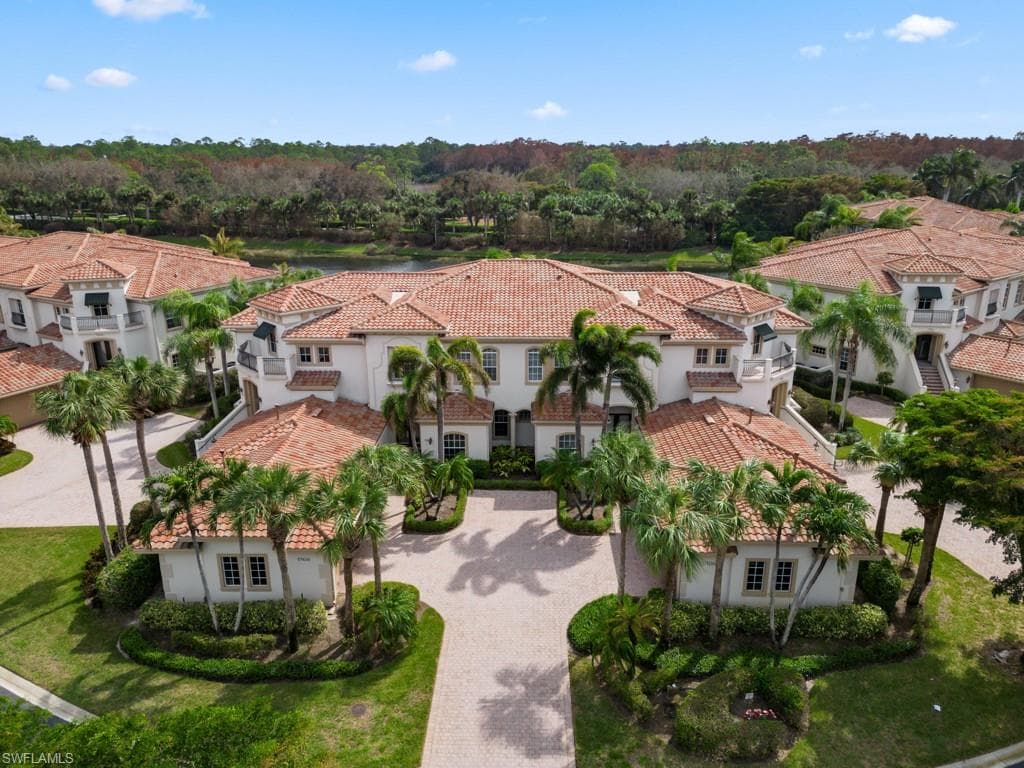 17026 Porta Vecchio Way 101, Naples, FL 34110-3