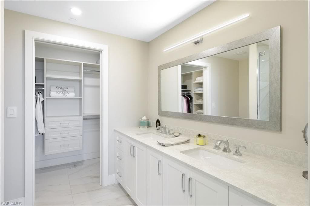 13925 Old Coast Rd 606, Naples, FL 34110-25