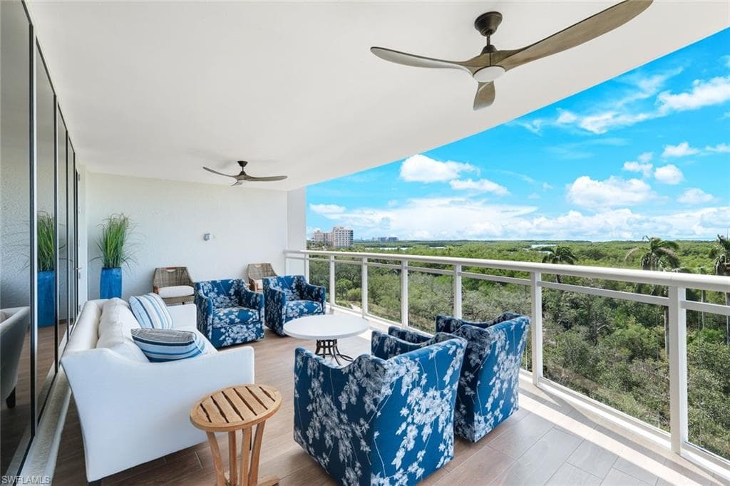13925 Old Coast Rd 606, Naples, FL 34110-5