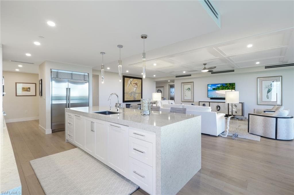 13925 Old Coast Rd 606, Naples, FL 34110-8