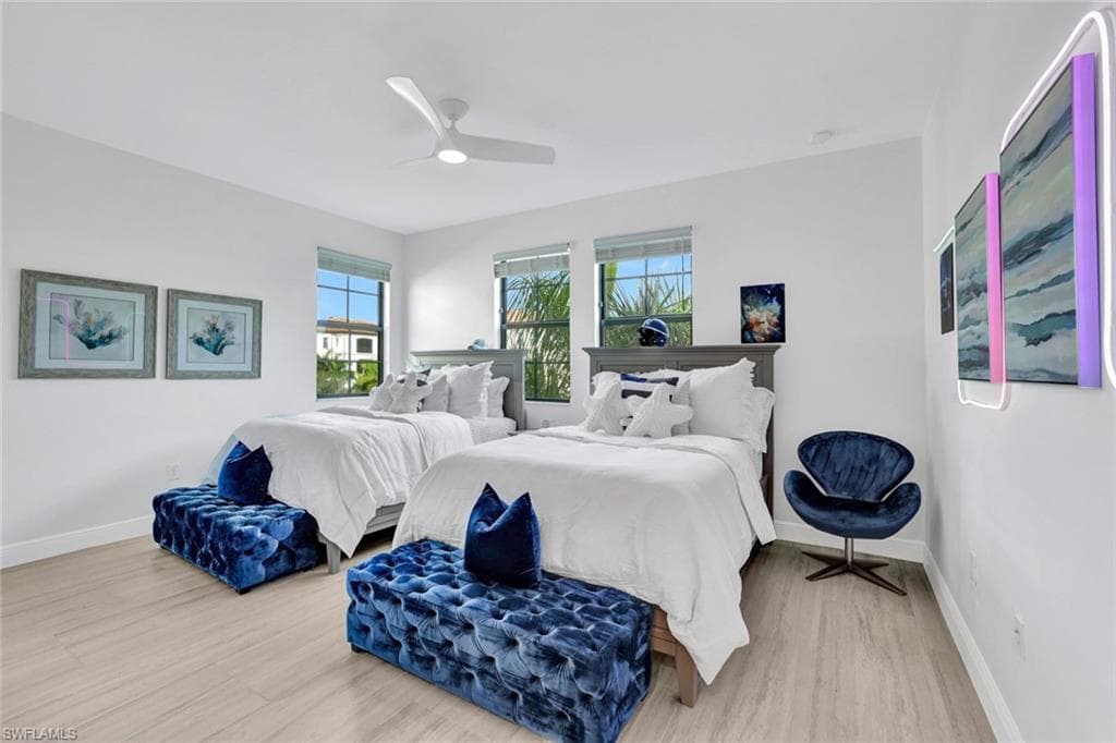 16360 Viansa Way 8-202, Naples, FL 34110-19