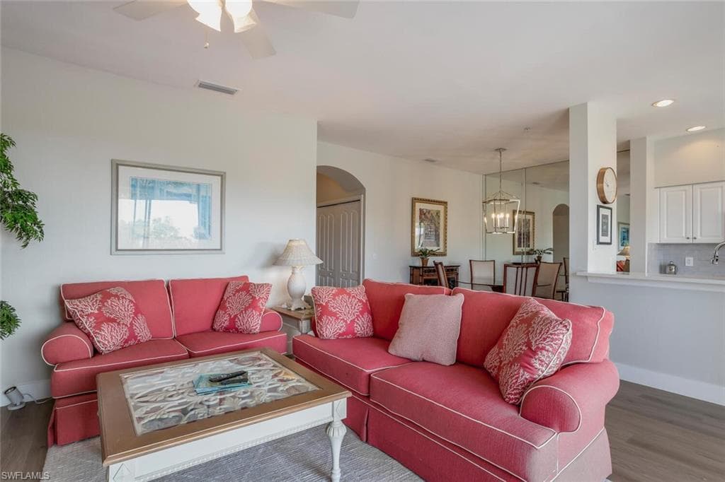 3820 Sawgrass Way 3045, Naples, FL 34112-4