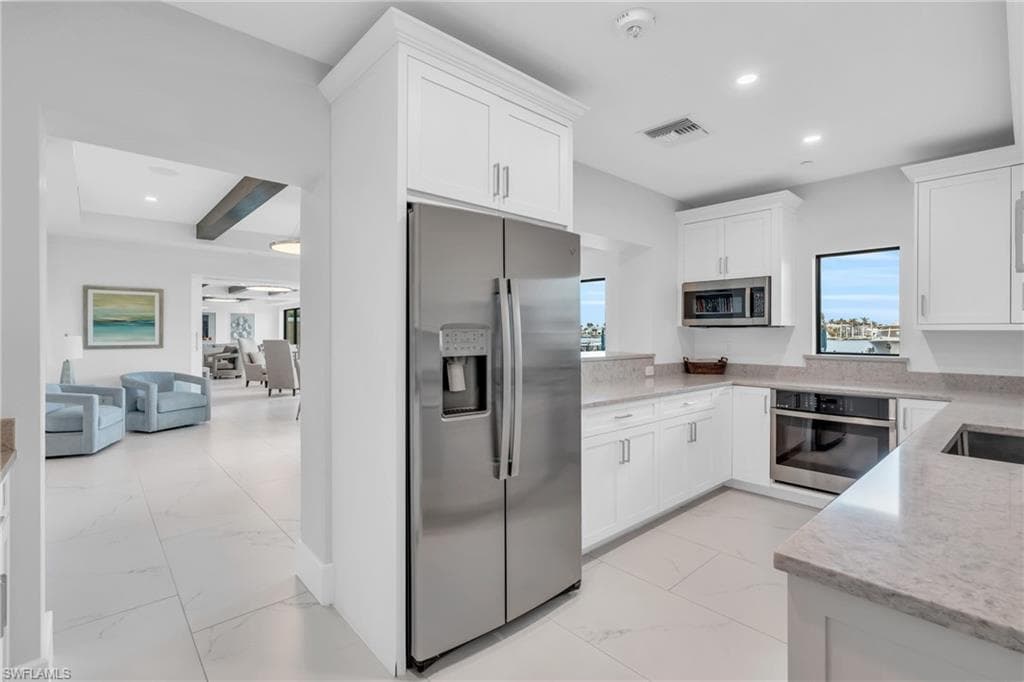 3430 Gulf Shore Blvd N 4j, Naples, FL 34103-21