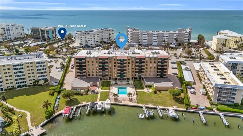 3430 Gulf Shore Blvd N 4j, Naples, FL 34103-1