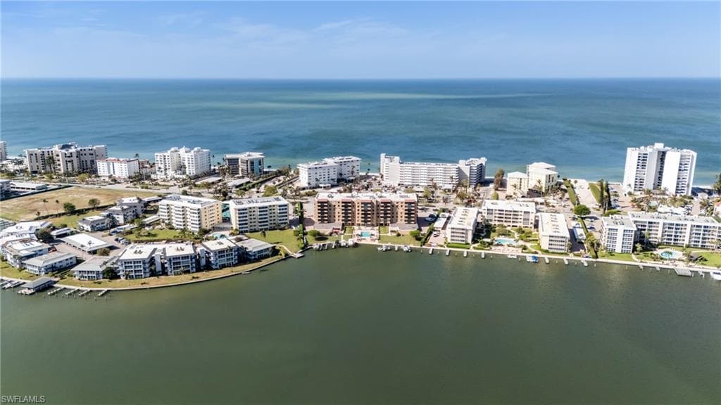 3430 Gulf Shore Blvd N 4j, Naples, FL 34103-32