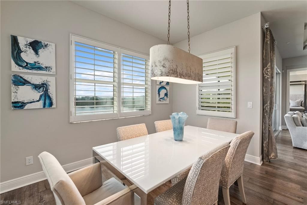 8860 Saint Lucia Dr 201, Naples, FL 34114-16