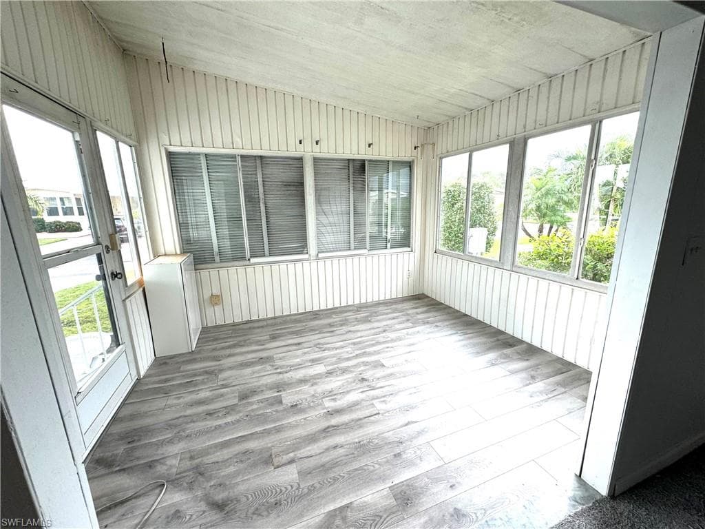 731 Blanca, North Port, FL 34287-12