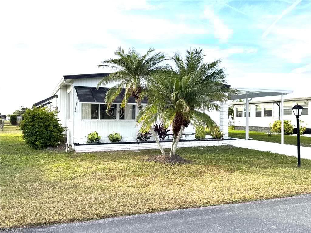 731 Blanca, North Port, FL 34287-15